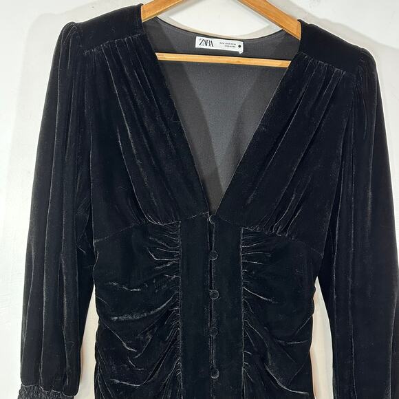 ZARA The Alessa Dress Black Velvet Button Front Mini Womans Small Goth Witchy - Picture 3 of 10